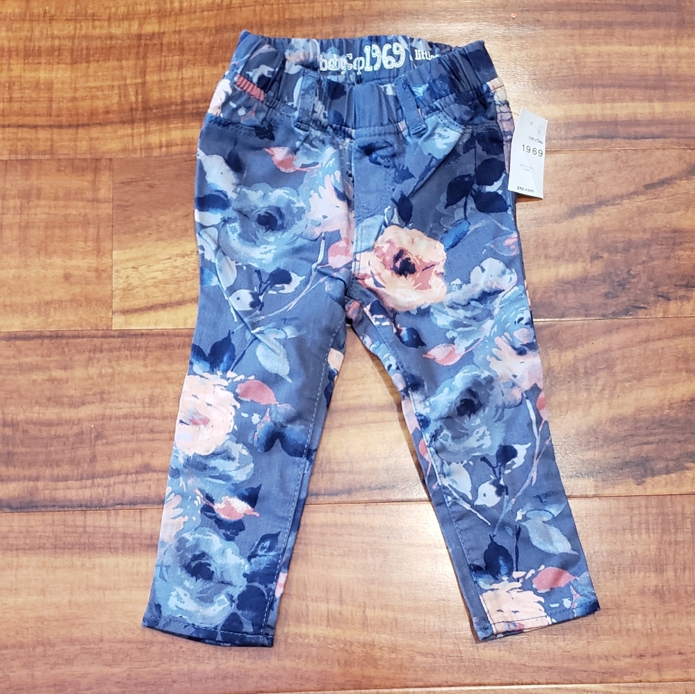 GAP Baby NWT 18-24 months blue jeans with pink floral print